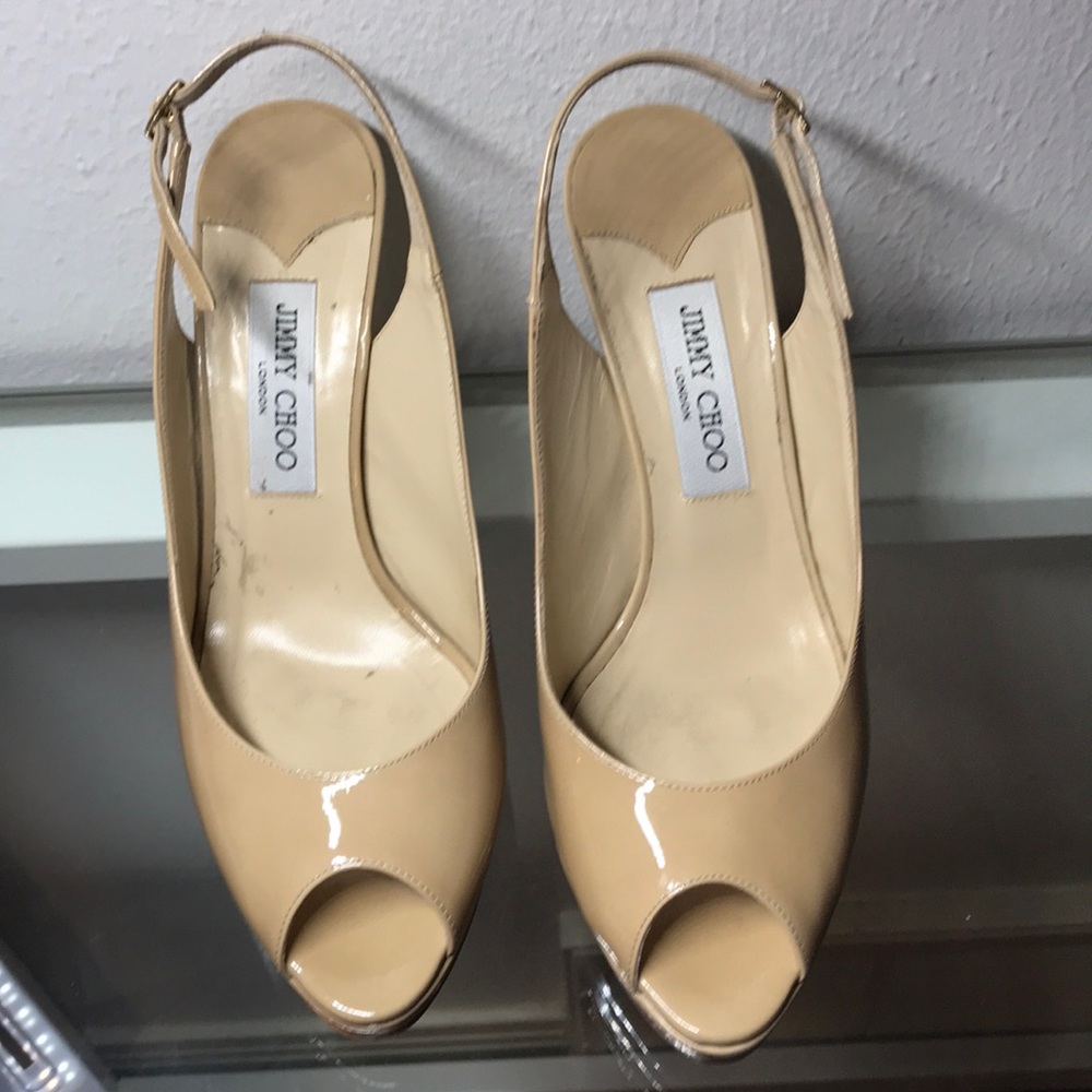 Women’s high heel shoes